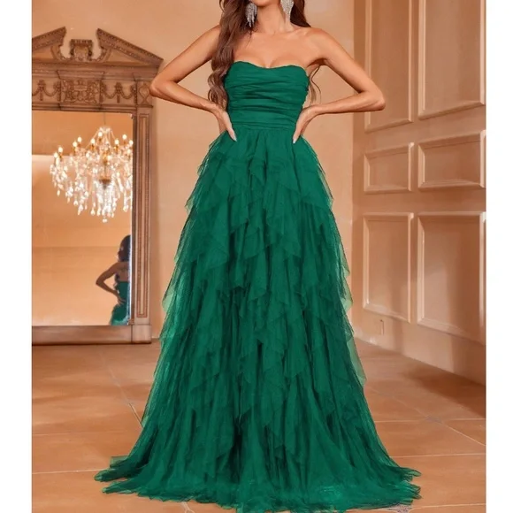 Luxe Tube Mesh Layered Flowy Party Formal Wedding Dress - Picture 11 of 12